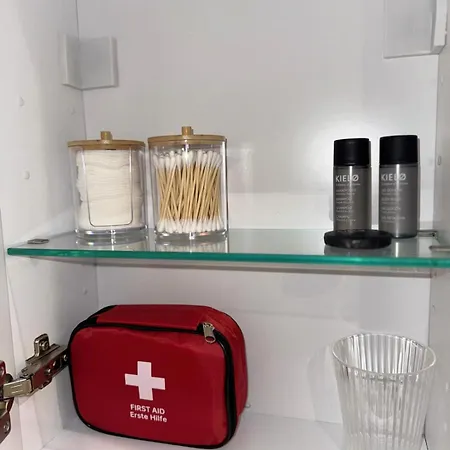 Апартаменты Unbeatable Location! Cozy Parisian Getaway For Two Париж