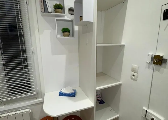 Unbeatable Location! Cozy Parisian Getaway For Two * פריז